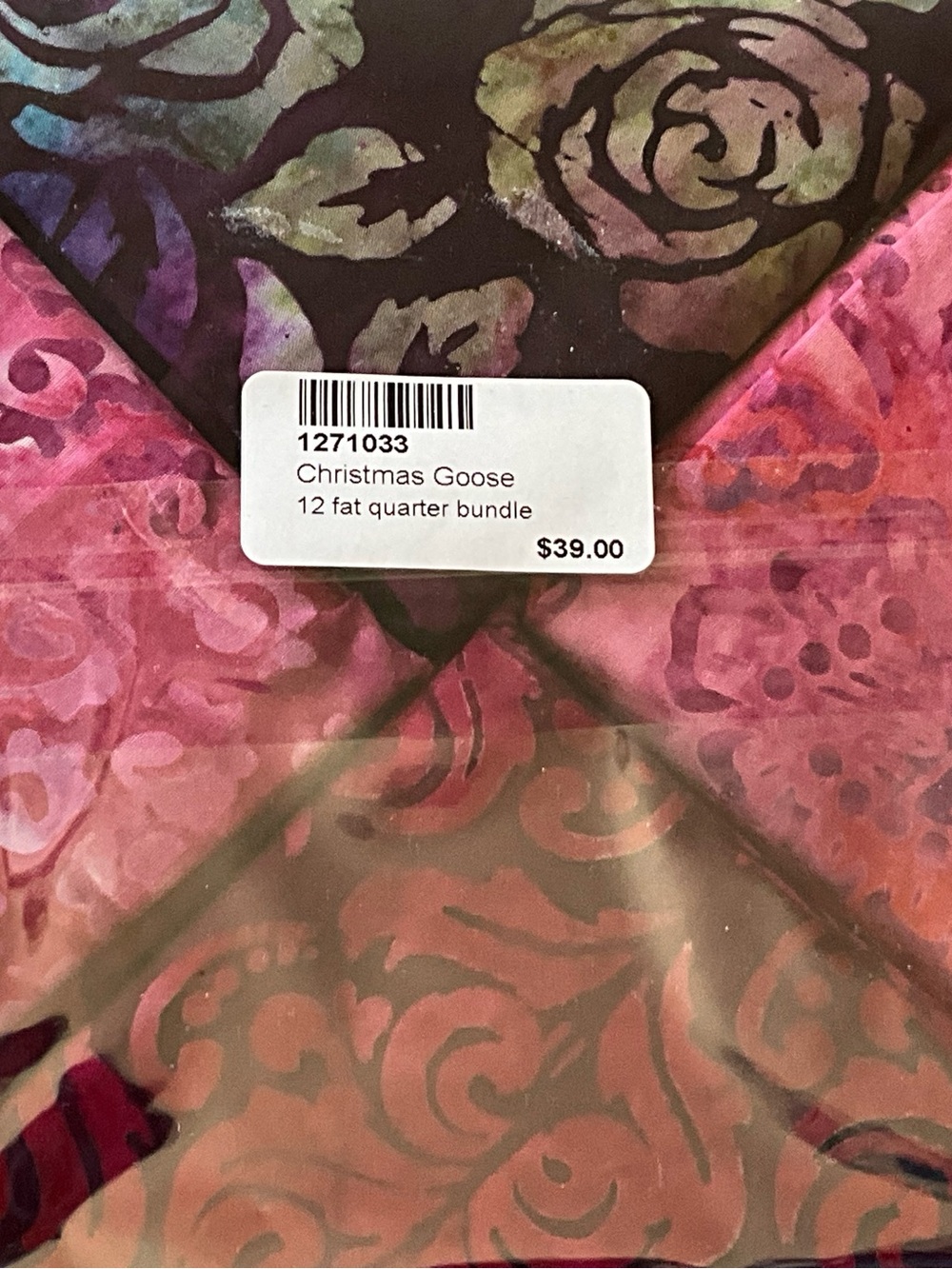 Quilting Fabrics 12 Fat Quarter Bundle Christmas Goose Paisley Blue Green Purp